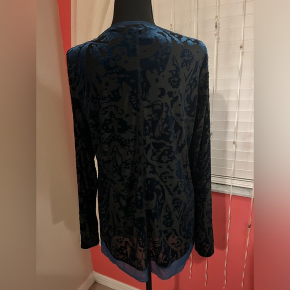 Vera Wang long sleeved Sheer Blue & Black Burnt Velvet blouse size large - Picture 4 of 9